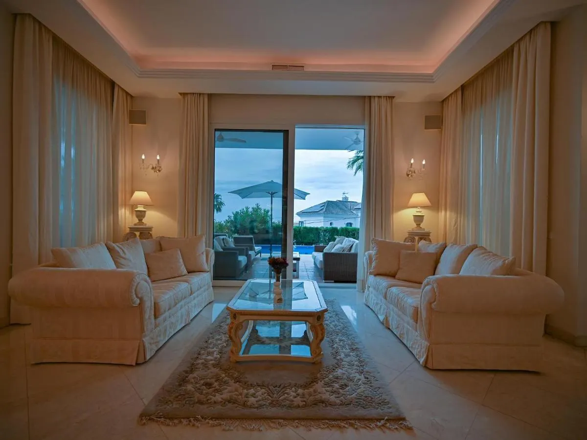 El Rosario Large Villa W Heated Pool Marbella 0*,  İspanya