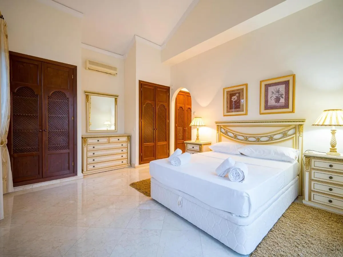 Tatil Evi El Rosario Large Villa W Heated Pool Marbella İspanya
